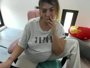 Free Live Porn with dyanakaylin - Chaturbate