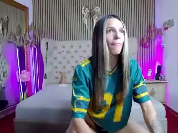 Live Porn with tastypatricia - Chaturbate