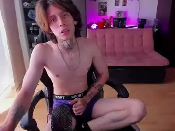 Nude Webcam with xice_boy - Chaturbate