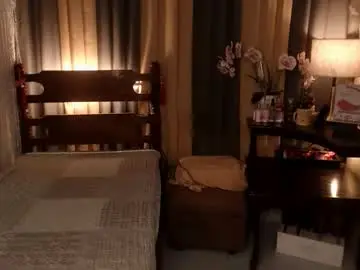 Free Porn Cam with justine_hunk - Chaturbate