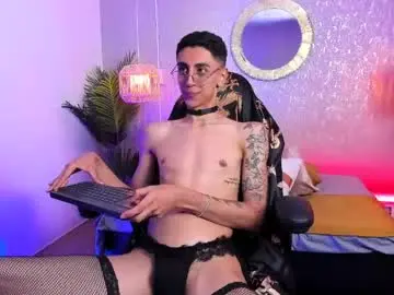 Watch Live Sex Cams with gio_carangi - Chaturbate