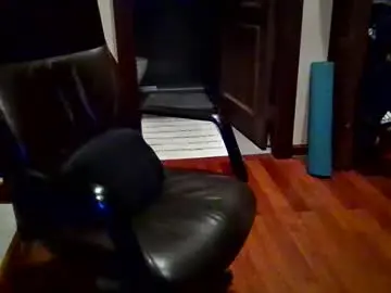 Watch Live Sex Cams with octobersky1993 - Chaturbate