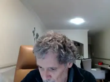 Nude Webcam with silverflirtyfox - Chaturbate