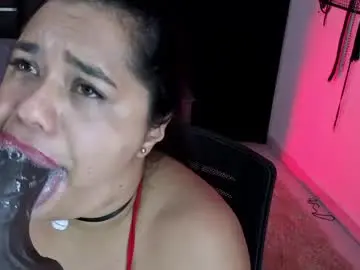 Nude Webcam with issafoxx - Chaturbate