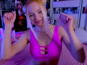 Live Sex with cuttie_ponyy - Chaturbate