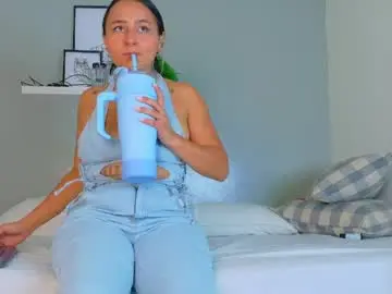 Adult Webcam with kylieangel__ - Chaturbate