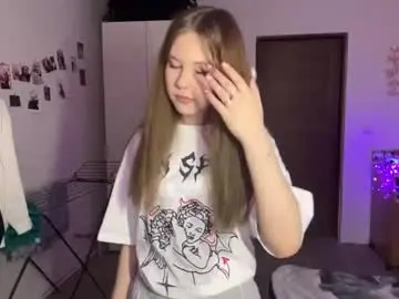 Live Sex with kaylawulfing - Chaturbate