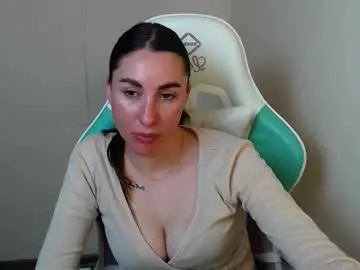 Nude Webcam with cammila_horn - Chaturbate