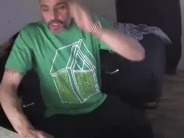 Live Sex with muffdiver718 - Chaturbate