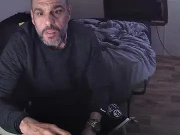 Free Porn Cam with muffdiver718 - Chaturbate