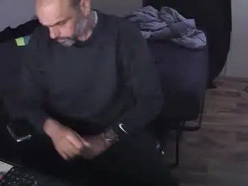 Live Sex with muffdiver718 - Chaturbate
