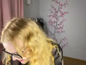 Live Sex with rose_fairy - Chaturbate