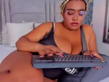 Private Sex Chat with niiamoore_ - Chaturbate