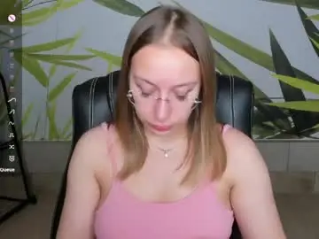 Watch Live Sex Cams with dina_sunshine - Chaturbate