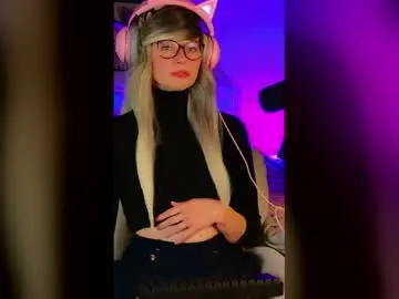 Adult Webcam with nikki_goldberg - Chaturbate