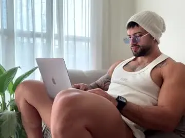 Nude Webcam with jeremy_harden - Chaturbate