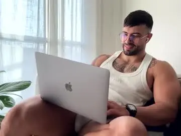 Watch Live Sex Cams with jeremy_harden - Chaturbate