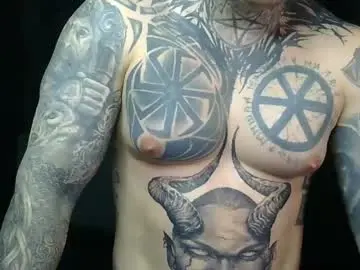 Live Sex with devilwithtats - Chaturbate