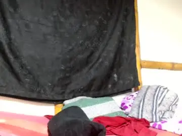 Adult Video Chat with miahells - Chaturbate