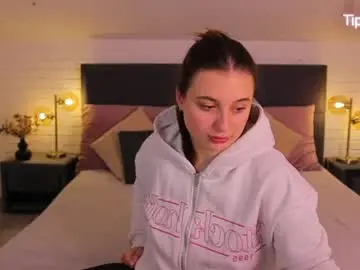 Live Porn with nicole_de_lux - Chaturbate