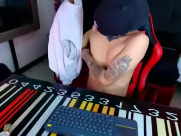 Adult Video Chat with adamswalkerr_ - Chaturbate