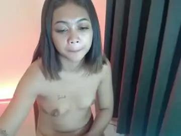 Nude Webcam with little_sunshine18 - Chaturbate