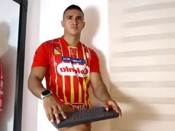 Best live sex cam show with maximo_sebastian - Chaturbate