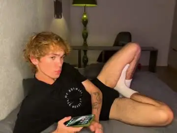 Live Sex with xavier_200 - Chaturbate