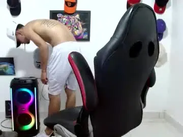 Best Webcam with liam_andres12 - Chaturbate