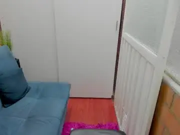 Sex Cam with penelope47 - Chaturbate