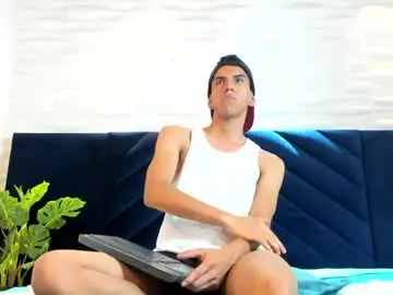 Private Sex Chat with lucca_moreti - Chaturbate