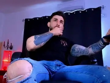Adult Webcam with mightyaaron - Chaturbate