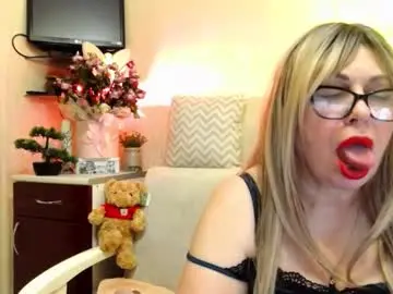 Live Porn with susiexnoreen - Chaturbate