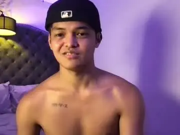 Sex Chat with asianhugescott - Chaturbate