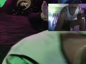Live Porn with bellaskeykeeper - Chaturbate