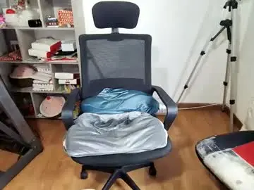 Live Sex Cam with vellarossa - Chaturbate