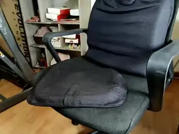 Sex Chat with vellarossa - Chaturbate