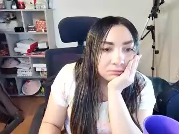 Nude Webcam with vellarossa - Chaturbate
