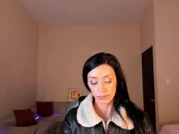 Sex Chat with kristen_garner - Chaturbate