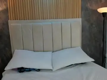 Best live sex cam show with malory_winehouse - Chaturbate