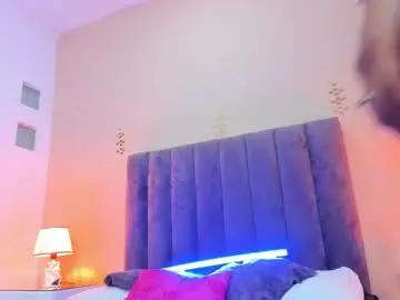 Watch Live Sex Cams with scarlet_pielcanela - Chaturbate