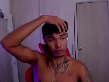 Free Porn Cam with thomas_latin_boy - Chaturbate