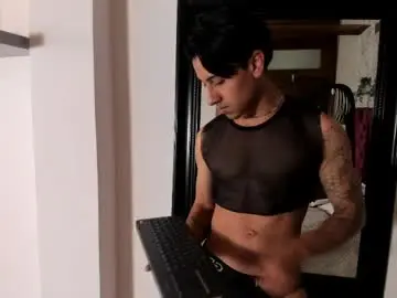 Live Porn with andyjoy_ - Chaturbate