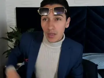 Adult Webcam with andyjoy_ - Chaturbate