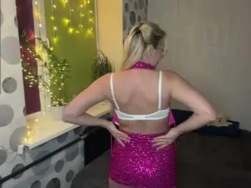 Nude Webcam with corabau - Chaturbate