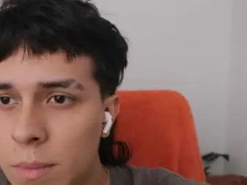 Live Sex with magic_tony - Chaturbate