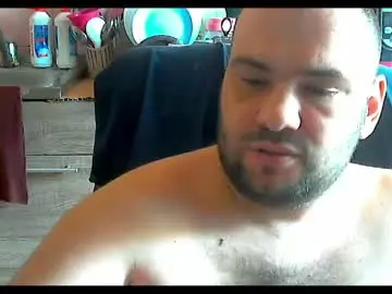 Nude Webcam with scuban87 - Chaturbate