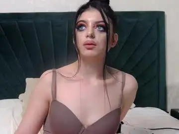 Free Live Porn with brigitteris - Chaturbate