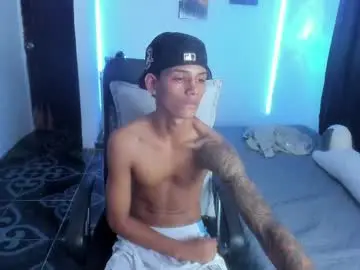 Watch Live Sex Cams with snak_master1 - Chaturbate
