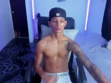 Sex Cam with snak_master1 - Chaturbate